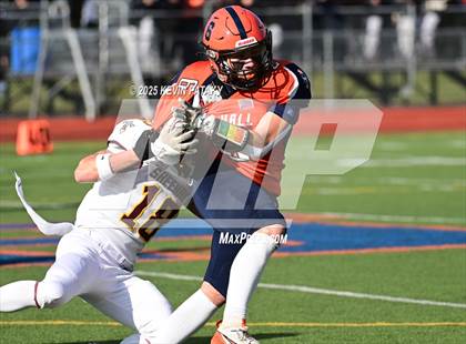 Thumbnail 3 in Sheehan @ Lyman Hall photogallery.