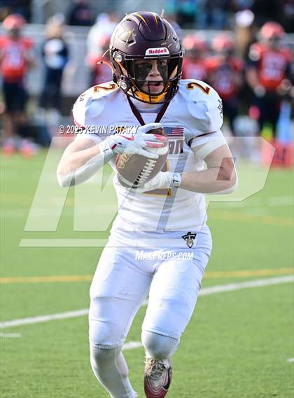 Thumbnail 2 in Sheehan @ Lyman Hall photogallery.