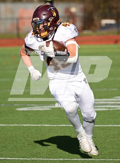 Thumbnail 2 in Sheehan @ Lyman Hall photogallery.