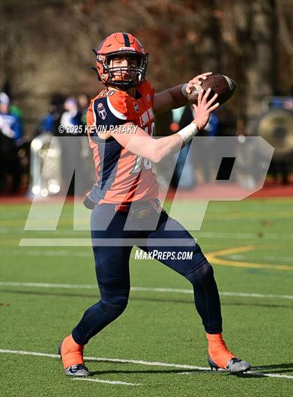 Thumbnail 2 in Sheehan @ Lyman Hall photogallery.