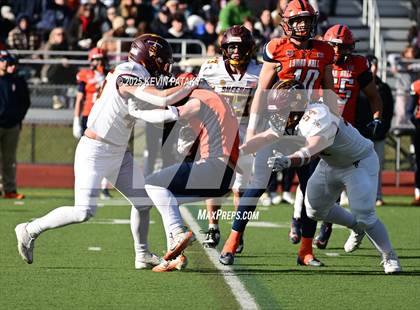 Thumbnail 1 in Sheehan @ Lyman Hall photogallery.