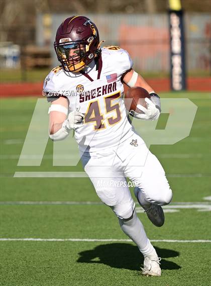 Thumbnail 1 in Sheehan @ Lyman Hall photogallery.