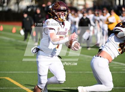 Thumbnail 3 in Sheehan @ Lyman Hall photogallery.