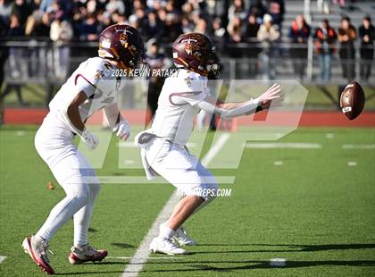 Thumbnail 1 in Sheehan @ Lyman Hall photogallery.