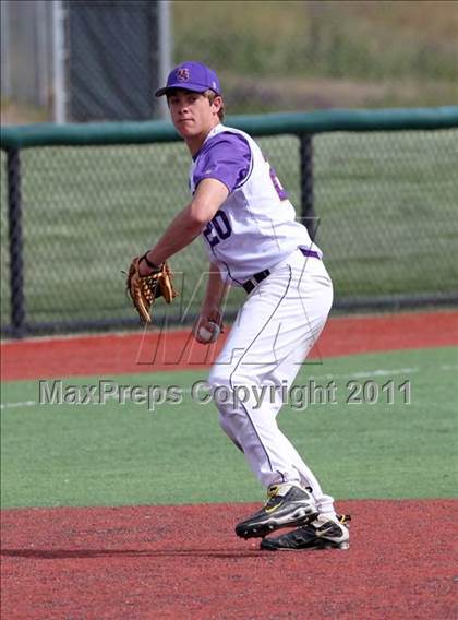 Thumbnail 3 in Lassen vs. Paradise (Shasta Lake Tournament) photogallery.