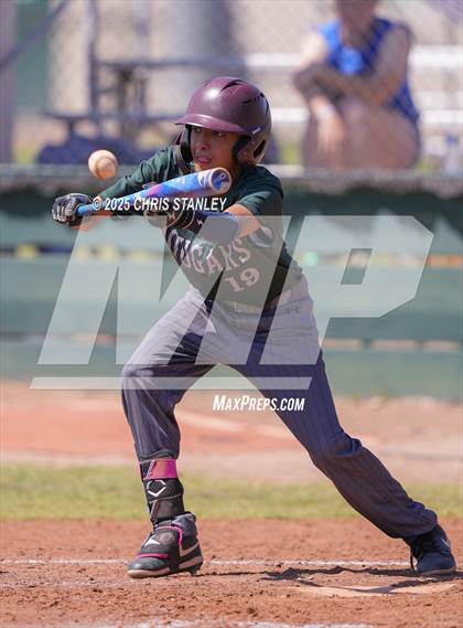 Thumbnail 1 in Phoenix Christian vs. Bagdad photogallery.