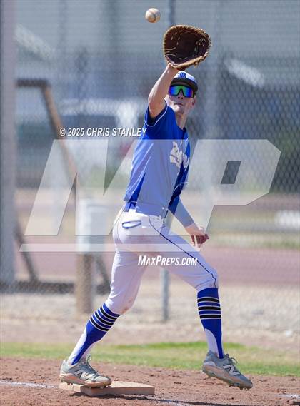 Thumbnail 3 in Phoenix Christian vs. Bagdad photogallery.