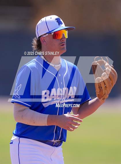 Thumbnail 3 in Phoenix Christian vs. Bagdad photogallery.