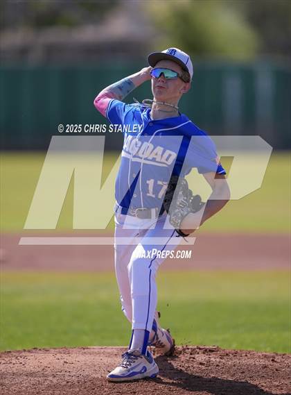 Thumbnail 1 in Phoenix Christian vs. Bagdad photogallery.
