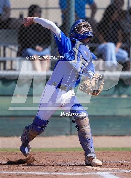 Thumbnail 2 in Phoenix Christian vs. Bagdad photogallery.