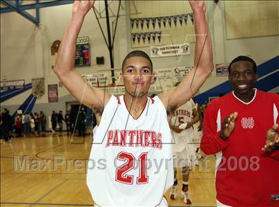 Thumbnail 2 in Modesto Christian vs. St. Mary's (CIF NorCal Regional D4 Final) photogallery.