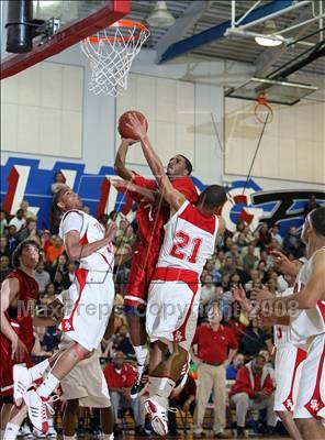Thumbnail 2 in Modesto Christian vs. St. Mary's (CIF NorCal Regional D4 Final) photogallery.