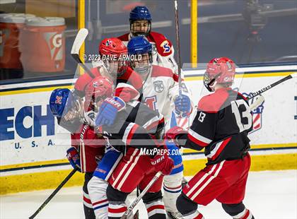 Thumbnail 1 in Frederick Gunn vs. Mount St. Charles (True Hockey Prep Cup) photogallery.