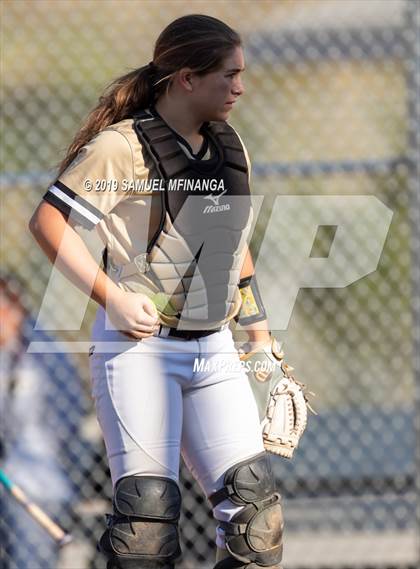 Thumbnail 3 in Lincoln Southeast vs. Fremont photogallery.