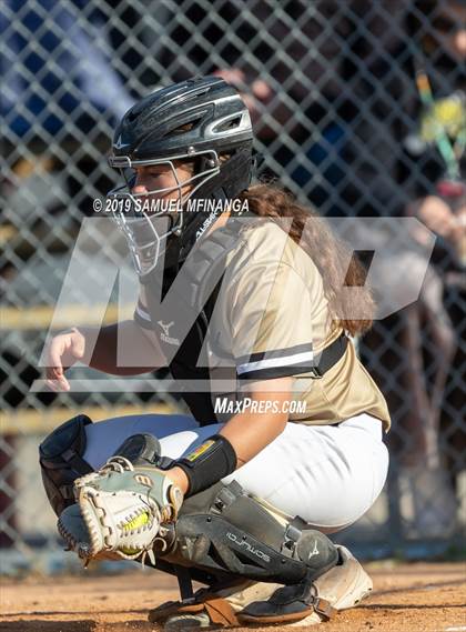 Thumbnail 2 in Lincoln Southeast vs. Fremont photogallery.