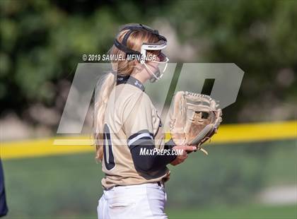 Thumbnail 3 in Lincoln Southeast vs. Fremont photogallery.