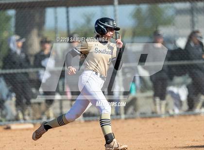 Thumbnail 1 in Lincoln Southeast vs. Fremont photogallery.