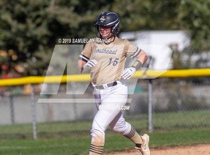 Thumbnail 2 in Lincoln Southeast vs. Fremont photogallery.