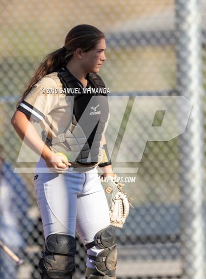 Thumbnail 1 in Lincoln Southeast vs. Fremont photogallery.