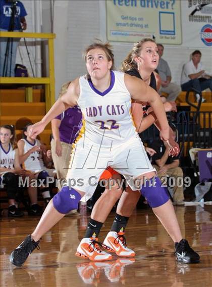 Thumbnail 1 in Oliver Springs  vs Clinton (Oliver Springs Bobcat Thanksgiving Classic) photogallery.