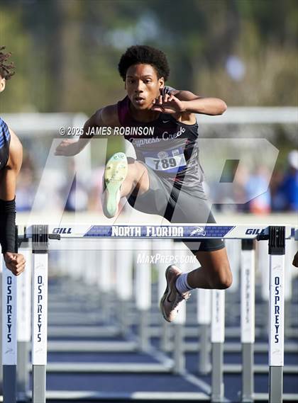 Thumbnail 3 in Bob Hayes Invitational (100m Hurdles) photogallery.