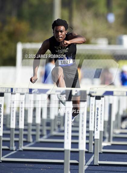 Thumbnail 3 in Bob Hayes Invitational (100m Hurdles) photogallery.
