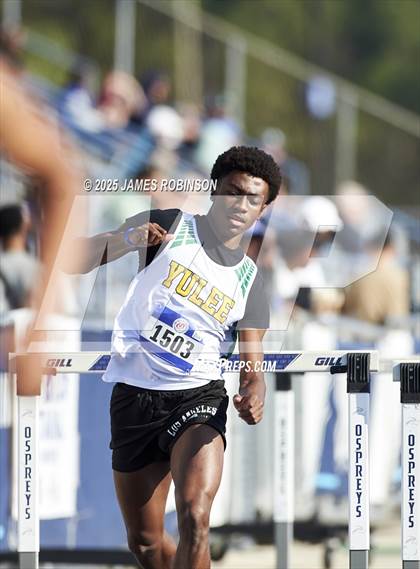 Thumbnail 1 in Bob Hayes Invitational (100m Hurdles) photogallery.