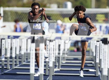 Thumbnail 3 in Bob Hayes Invitational (100m Hurdles) photogallery.