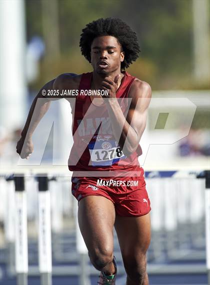 Thumbnail 3 in Bob Hayes Invitational (100m Hurdles) photogallery.