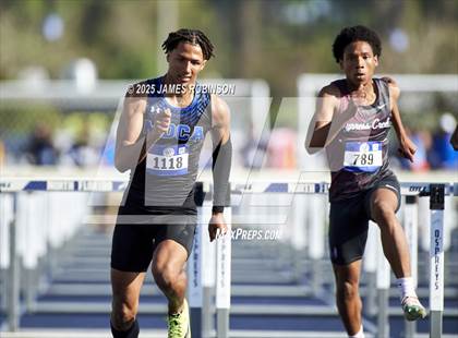 Thumbnail 2 in Bob Hayes Invitational (100m Hurdles) photogallery.