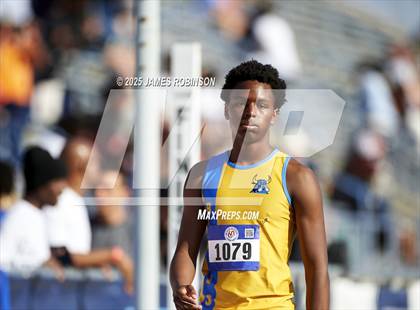 Thumbnail 3 in Bob Hayes Invitational (100m Hurdles) photogallery.