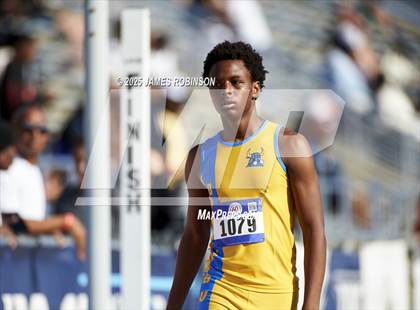 Thumbnail 1 in Bob Hayes Invitational (100m Hurdles) photogallery.