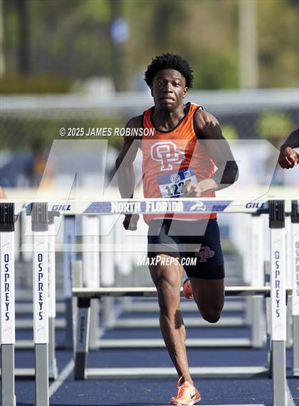 Thumbnail 2 in Bob Hayes Invitational (100m Hurdles) photogallery.