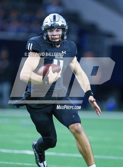 Thumbnail 2 in Byron Nelson vs. Guyer (UIL 6A D2 Regional Playoff) photogallery.