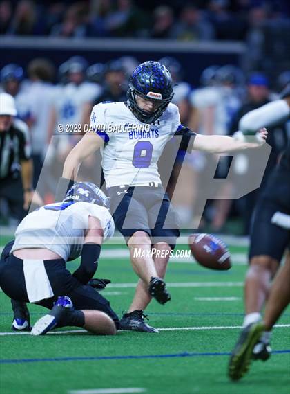 Thumbnail 2 in Byron Nelson vs. Guyer (UIL 6A D2 Regional Playoff) photogallery.
