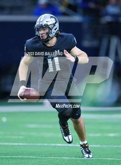 Thumbnail 3 in Byron Nelson vs. Guyer (UIL 6A D2 Regional Playoff) photogallery.
