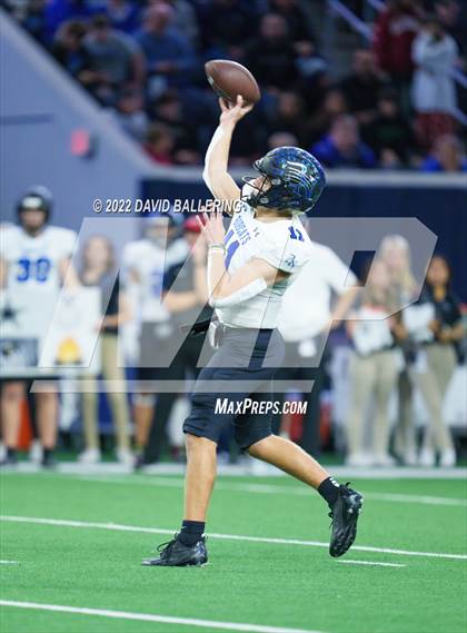 Thumbnail 3 in Byron Nelson vs. Guyer (UIL 6A D2 Regional Playoff) photogallery.