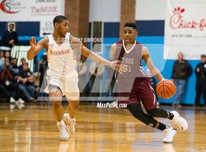 Thumbnail 2 in Chaminade vs. Belleville West photogallery.
