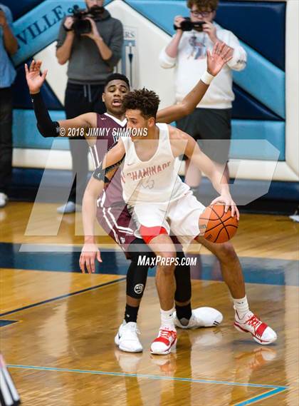 Thumbnail 3 in Chaminade vs. Belleville West photogallery.