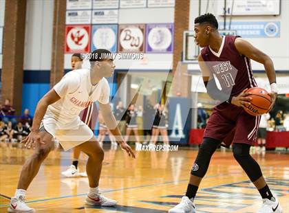 Thumbnail 3 in Chaminade vs. Belleville West photogallery.