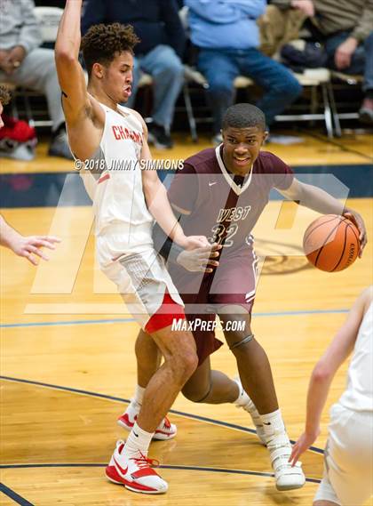 Thumbnail 2 in Chaminade vs. Belleville West photogallery.