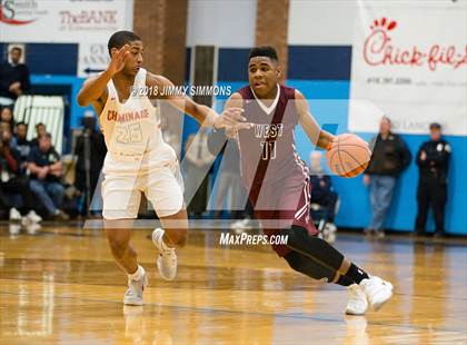 Thumbnail 1 in Chaminade vs. Belleville West photogallery.