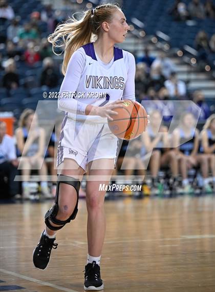 Thumbnail 1 in Rogers vs. Lake Stevens (WIAA 4A Round 1 State Playoff) photogallery.