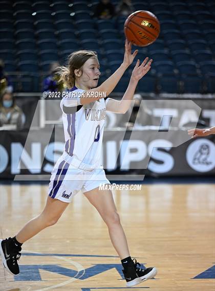 Thumbnail 1 in Rogers vs. Lake Stevens (WIAA 4A Round 1 State Playoff) photogallery.
