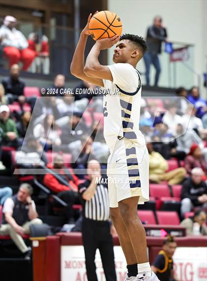 Thumbnail 1 in Pope John Paul II vs. Hillsboro photogallery.