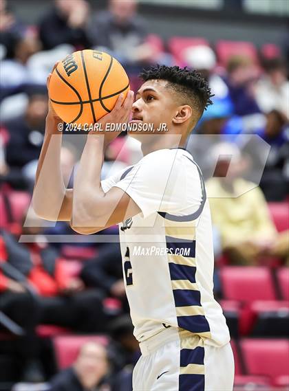 Thumbnail 3 in Pope John Paul II vs. Hillsboro photogallery.