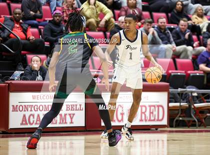 Thumbnail 3 in Pope John Paul II vs. Hillsboro photogallery.
