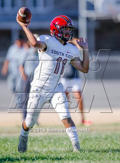 Thumbnail 1 in South Gate @ Arleta photogallery.