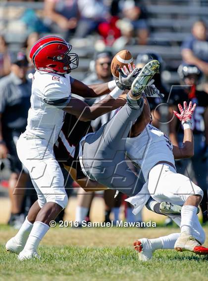 Thumbnail 3 in South Gate @ Arleta photogallery.