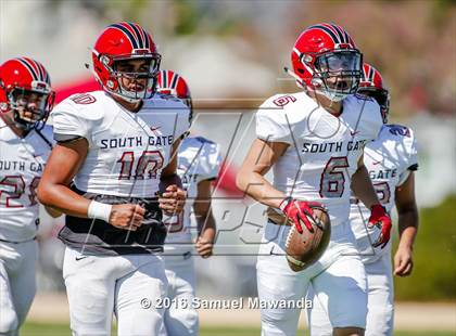 Thumbnail 1 in South Gate @ Arleta photogallery.